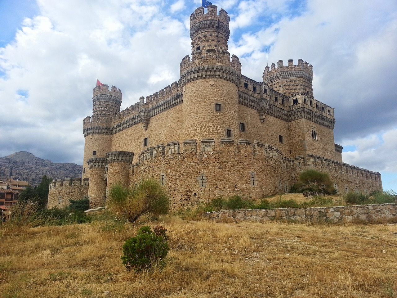 Manzanares El Real castillo